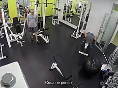 HUNT4K. La magnifica ragazza Linda Sweet ama solo lo sport, i soldi e il sesso